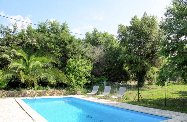 Stunning private villa for 6 people with private pool, WIFI, TV, terrace, pets allowed and parking