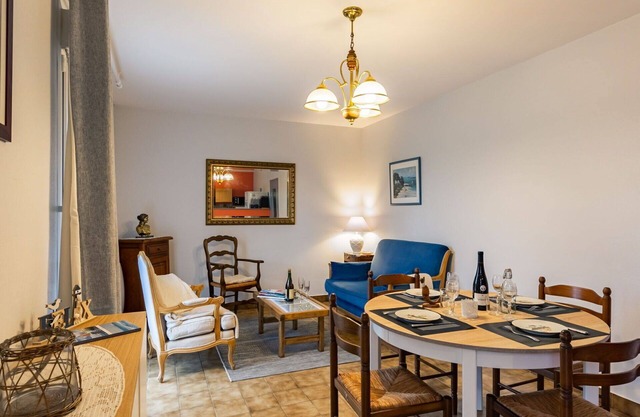 Stunning private villa for 4 people with WIFI, TV and terrace