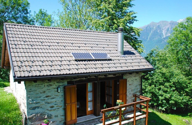 Stunning private villa for 4 guests with terrace and panoramic view