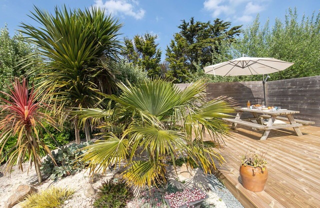 Stunning private villa for 6 people with WIFI, TV, terrace, pets allowed and parking