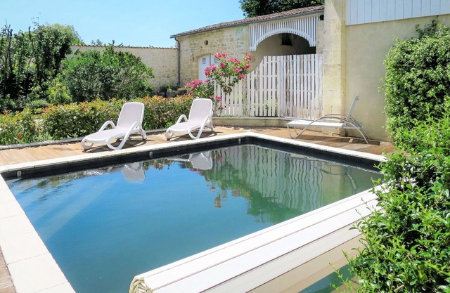 Stunning private villa for 4 guests with private pool, WIFI and terrace