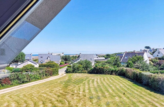 Stunning private villa for 6 people with TV and pets allowed