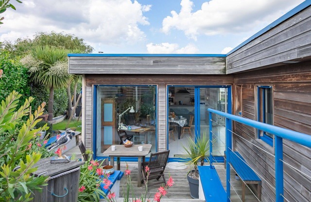 Stunning private villa for 4 guests with WIFI, TV and terrace