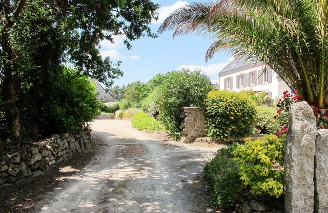 Stunning private villa for 6 guests with WIFI, TV, terrace and parking