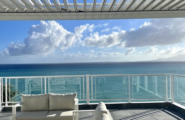 Stunning sea view villa 😍