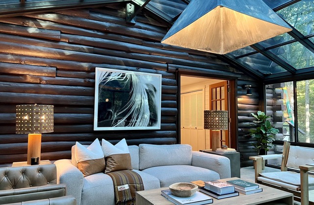 Stunning & Secluded Glass Cabin/8 min to Town