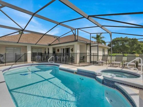 Stunning South Facing Pool & Spa Home Near Disney