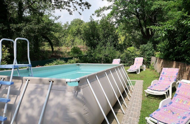 Stunning villa for 6 people with private pool, WIFI, A/C, TV, terrace, pets allowed and parking