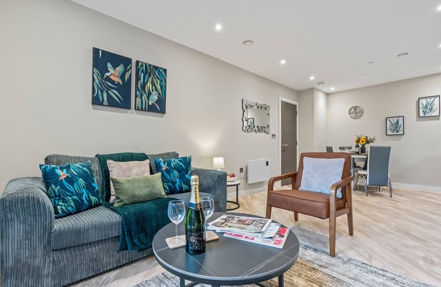 Stylish 1 Bed Flat in Birmingham City Centre