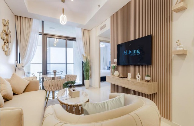 Stylish 2BR Plus Maid's Room Aykon City Business bay