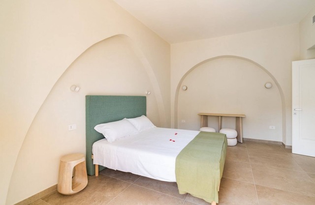 Stylish and comfortable of approximately 55 sqm apartment, accommodating up to 4 people, on the first floor of a four-story building with NO elevator (access via stairs).The property is located a stone's throw from Trani's city center and the port, in an