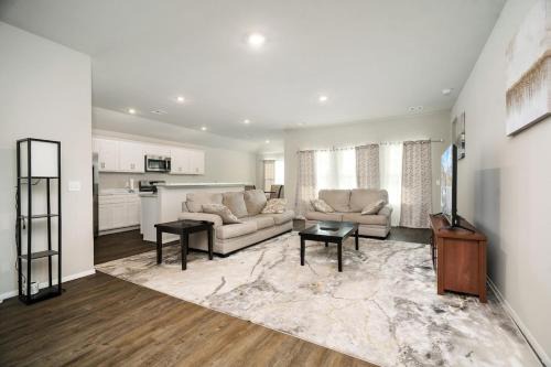 Stylish and Luxuriously Furnished 3BedRoom Getaway