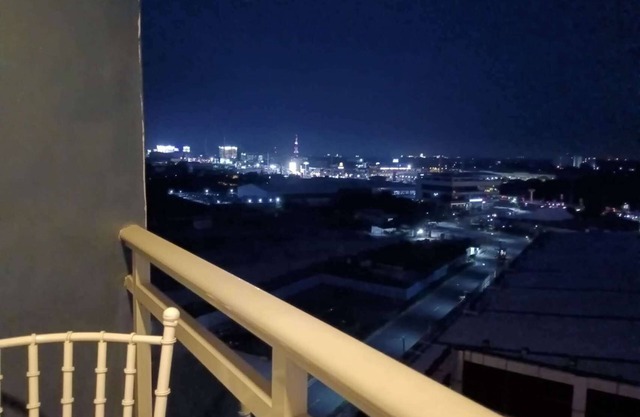 Stylish Condo Unit near SM Pampanga, NLEx and Clark