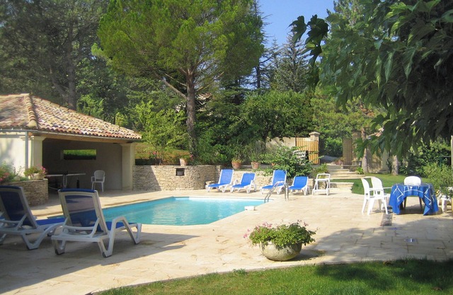 Stylish family home with piano and private pool