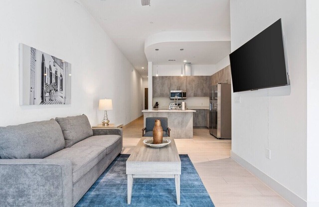 Stylish Flat in the City - One BR with Loft!