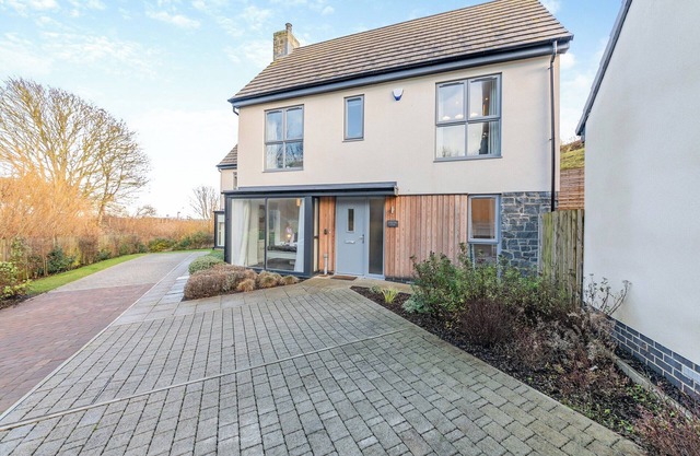 Stylish modern property based right within the heart of Craster.