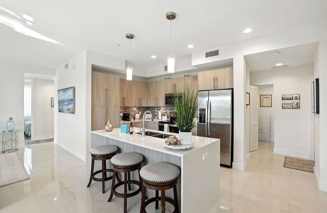 Stylish Oasis by Margaritaville & Fort Myers Beach