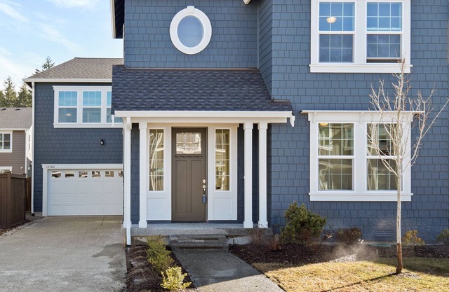 Stylish & Quiet 4Bed & 3Bath Residential Home in Luxury Community