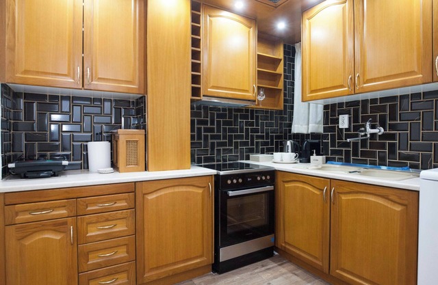 Stylish Renovated 2 Bd Apt in Exarcheia