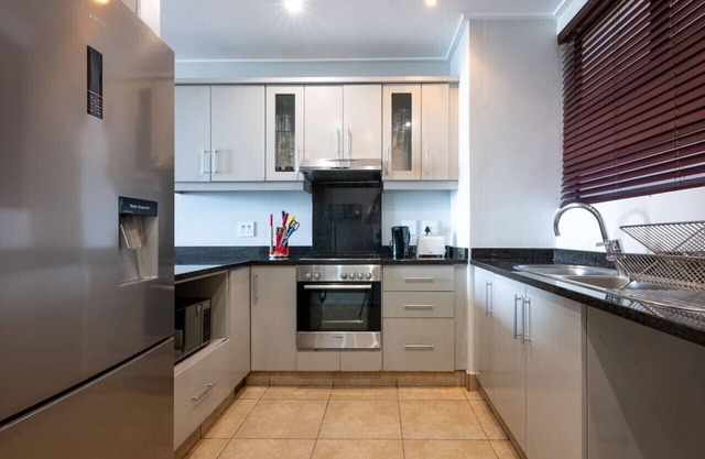 Stylish Two Bedroom in Point