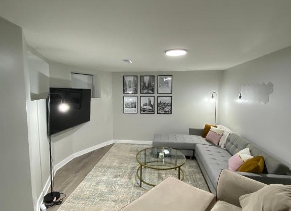 Stylish Urban Retreat 3 Bedroom Newly Remodeled