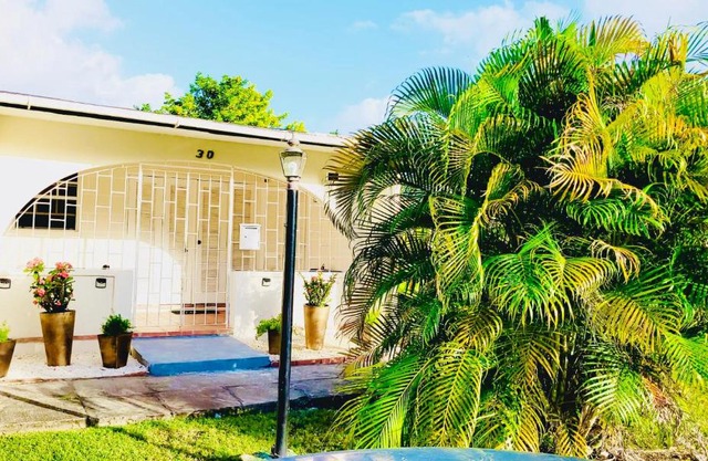 SugaLove Villa 30 Flamboyant Ave