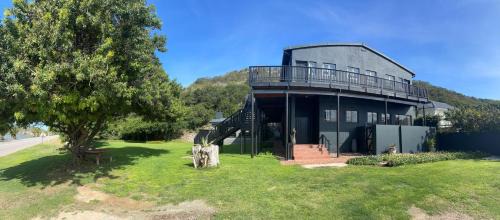 Suiderkruis Lodge