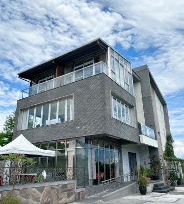 Suitable for deer forest villa