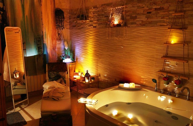SUITE HAVEN IN VENICE WITH PRIVATE SPA