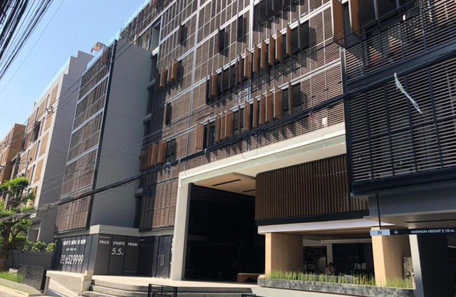 Sukhumvit Asok Modern Suite