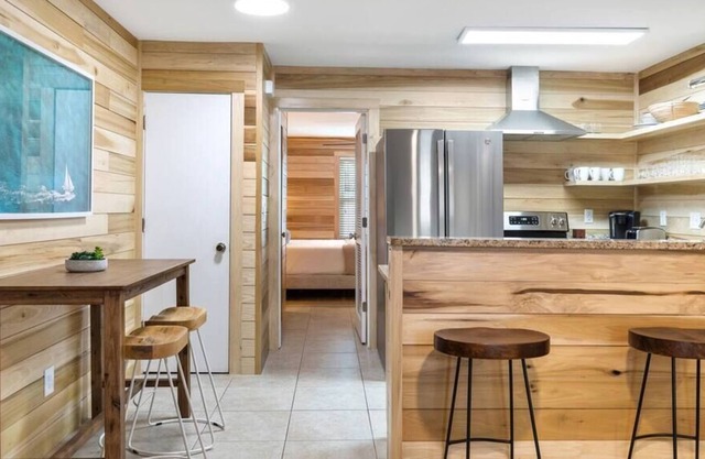Sullivans Island Beach Getaway 'Island Gem'