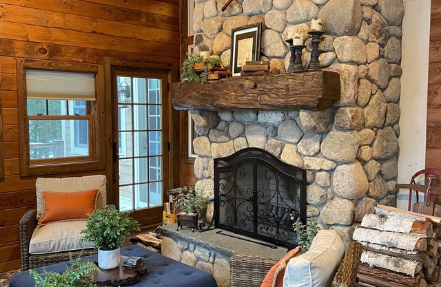 Summer Breeze Lodge at Birch Bay - Upper Saranac Lake NY