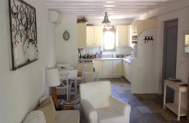 Summer dream , 5 min walk to the beach