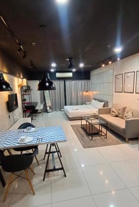 Summer Suites KLCC by CozyNest