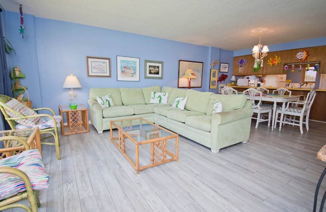 Summer Winds A-115, Oceanfront Condo in Indian Beach, NC!