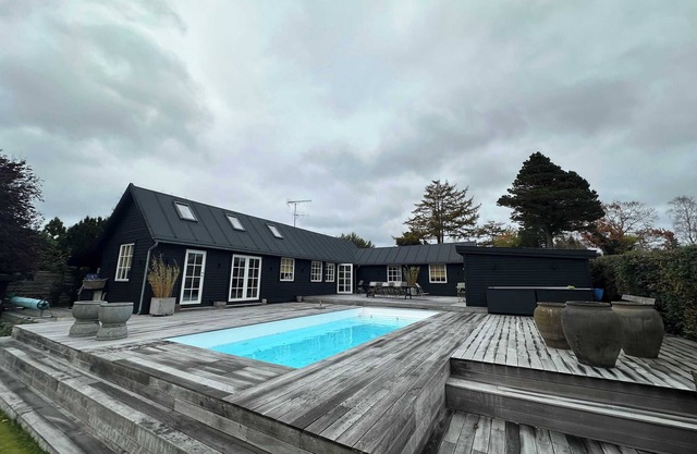 Summerhouse w pool finest