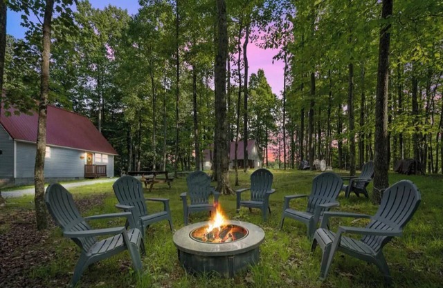Summit Sanctuary FirePit Picnic NewRiverGorge