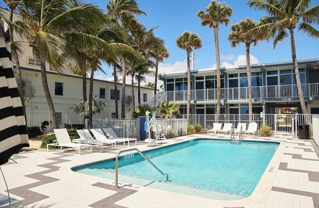 Sun, Sand, & Surf! 3 Great Units with Resort View! El Prado Park, On-site Pool