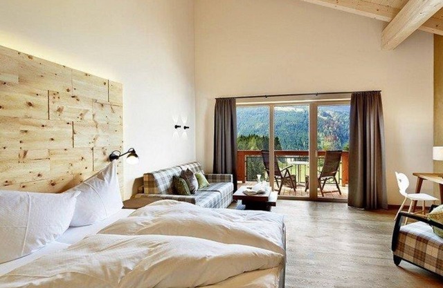 Sun-St. St. John's wort - B&B up to 3 nights - Gut Sonnberghof Naturhotel