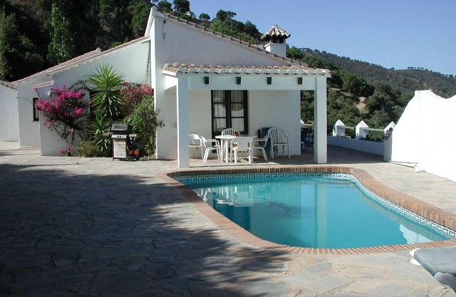 Sunny Casares Villa with Pool