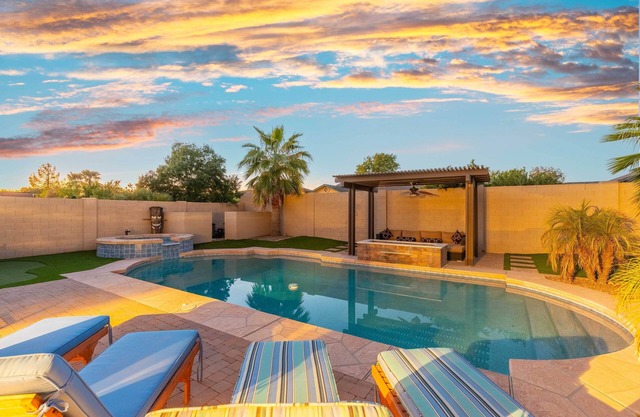 Sunny Home w/Backyard Oasis in San Tan Valley!
