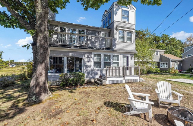 Sunny Lighthouse - Goose Rocks