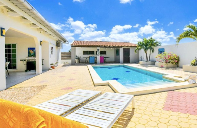 Sunny Palm Beach Villa