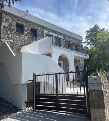 Sunny Rock Apartments