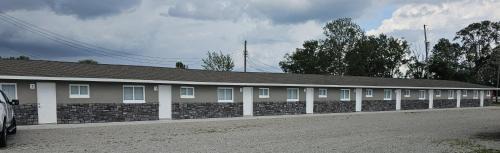 Sunrise Inn LLC