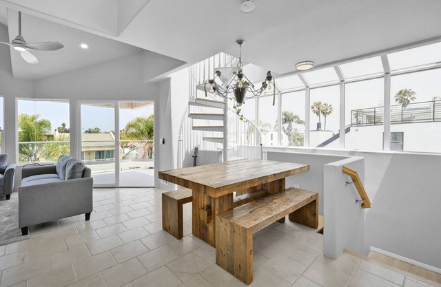 Sunset beach 3 bedroom Across from the Street from the Ocean