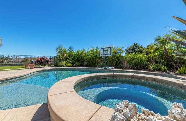 Sunset Paradise in Escondido, CAn