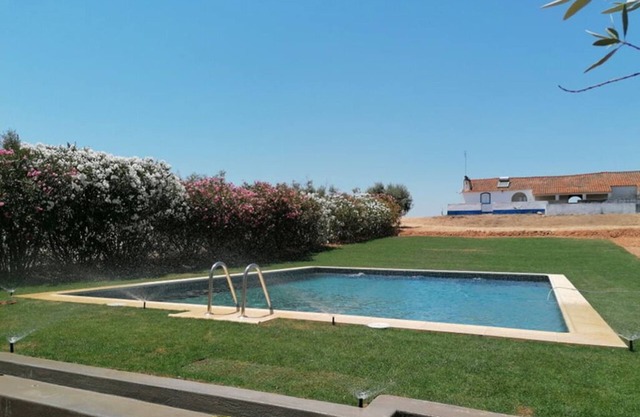 Sunset Red Villa, Avis, Portalegre