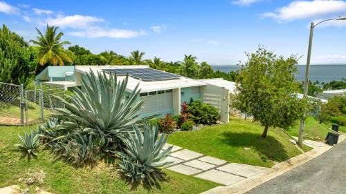 Sunset Village Oceanview Retreat