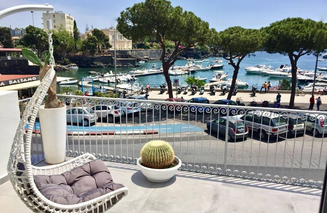 Sunshine Luxury Apartment Holiday House - Ognina Catania